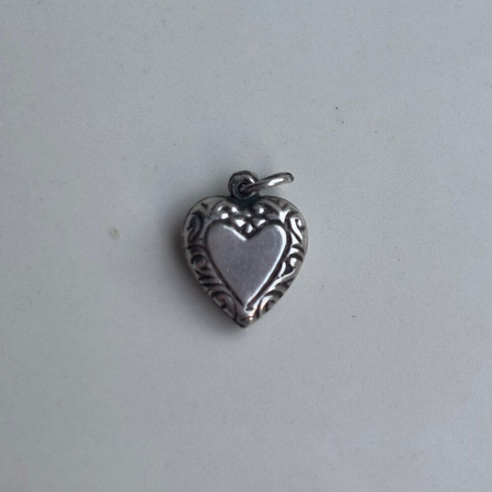 Vintage Swirl Detail Heart Charm 925 Sterling Silver Unmarked